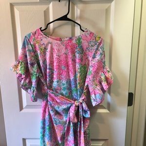 Lilly Pulitzer size 6 women’s dress. Worn twice to church. EUC.